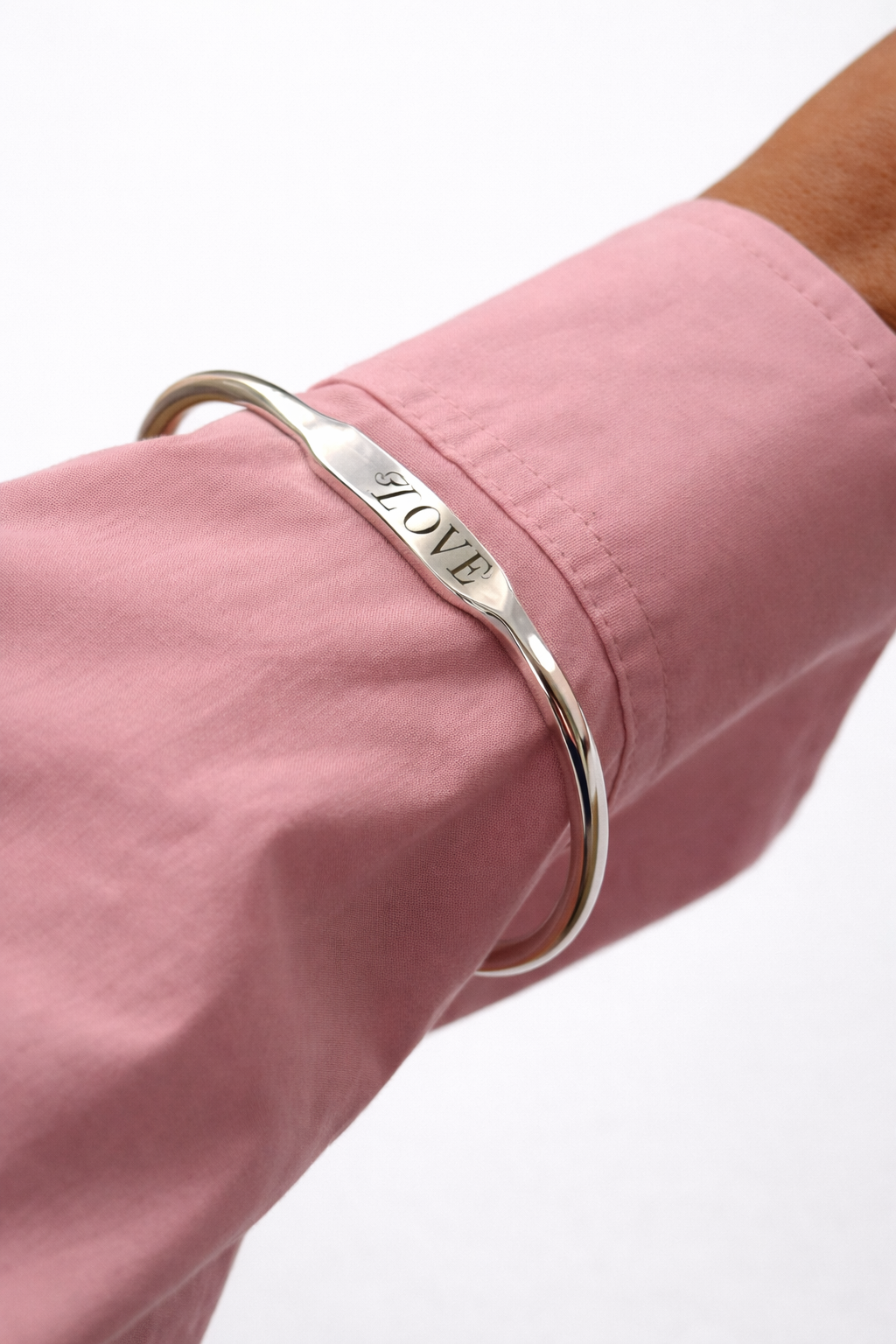 ვერცხლის ხელნაკეთი სამაჯური